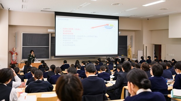 看護学科授業風景