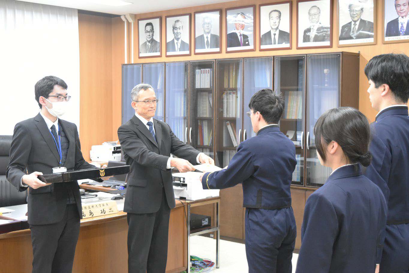 表彰式の様子（全体）